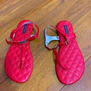 Nautica Thong Sandals Size 7, Red